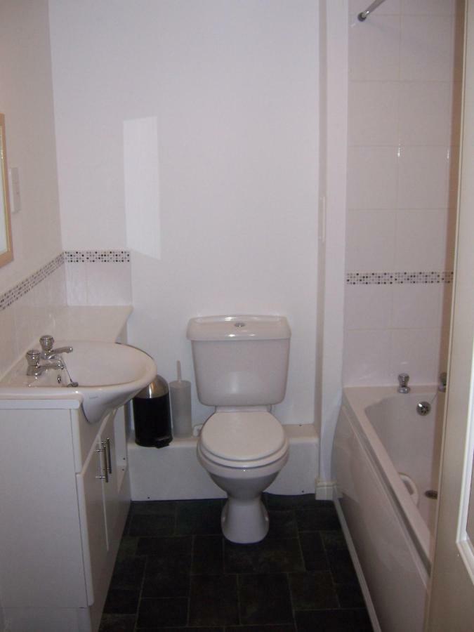 Livingston Business And Contractor Apartment Kültér fotó