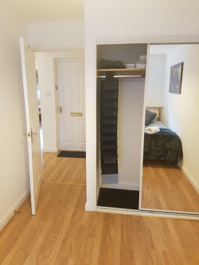 Livingston Business And Contractor Apartment Kültér fotó