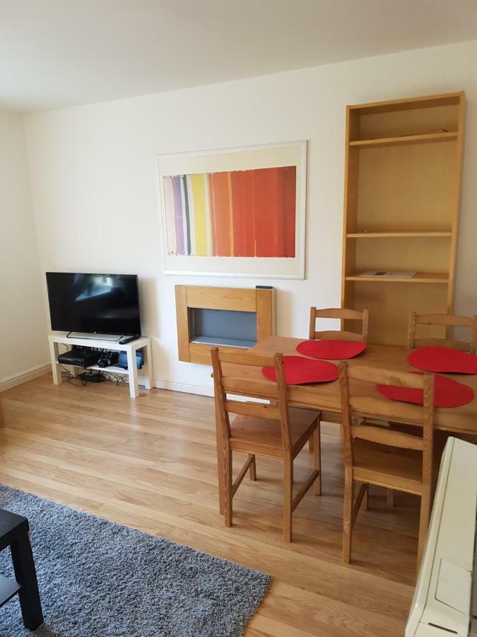 Livingston Business And Contractor Apartment Kültér fotó